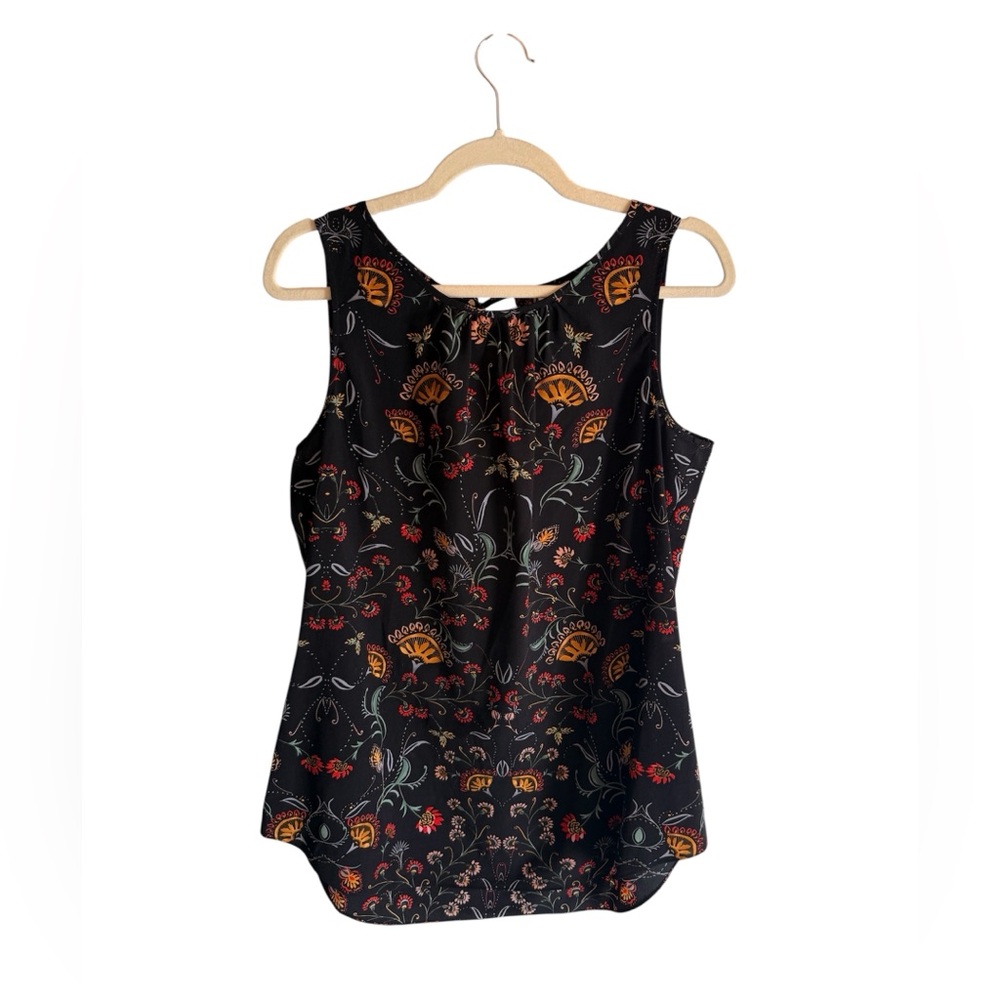 NWOT CAbi Floral Black Sleeveless Top Style #3621 in Size M